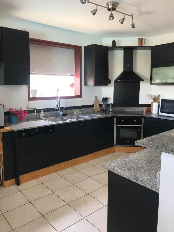 Villa Nomilou Beach Avec Acces Direct Plage Сен Франсоа Екстериор снимка